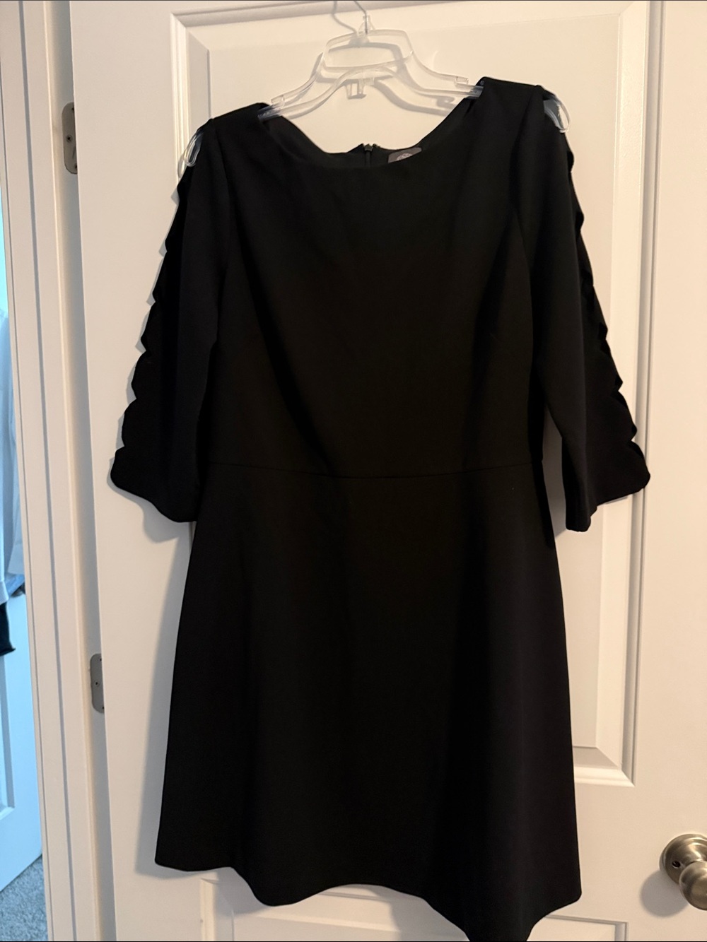 Vince Camuto Black Midi Dress Size 12 Classic Elegant Work Cocktail